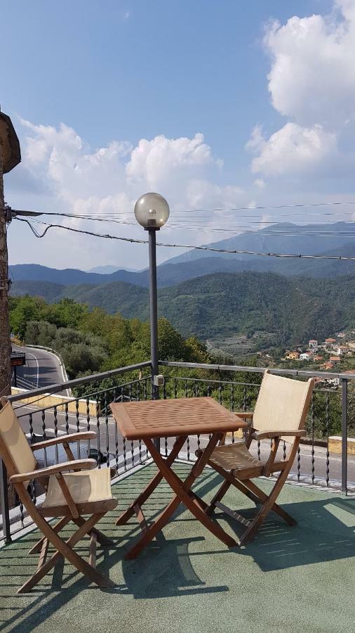 Albergo Ristorante Bergallo Tovo San Giacomo Екстериор снимка