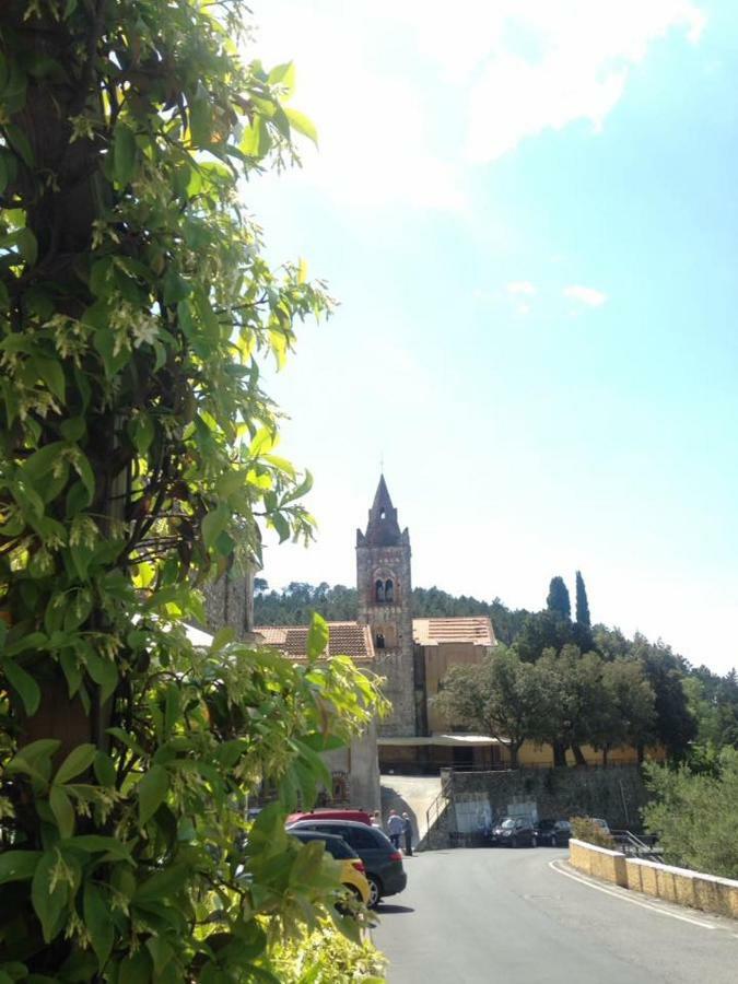 Albergo Ristorante Bergallo Tovo San Giacomo Екстериор снимка