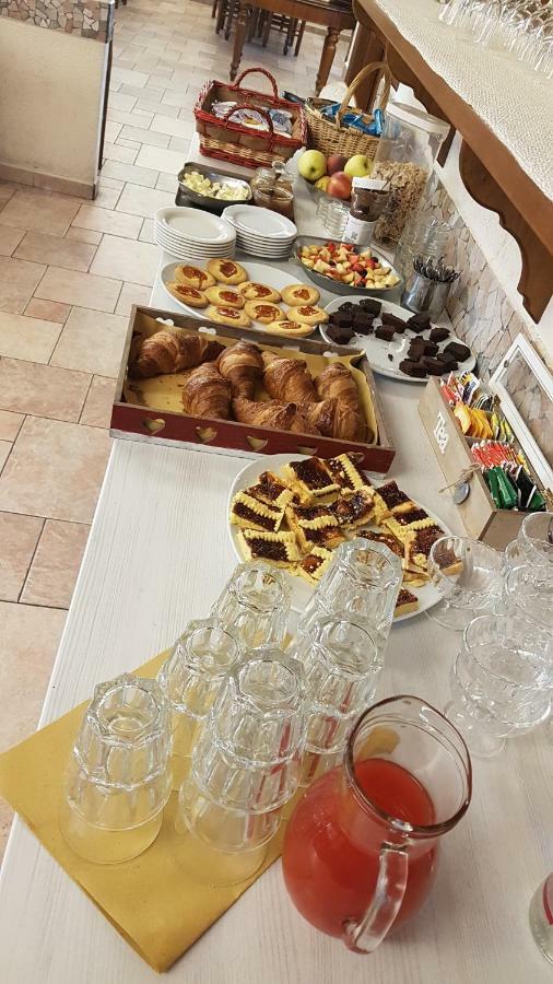 Albergo Ristorante Bergallo Tovo San Giacomo Екстериор снимка